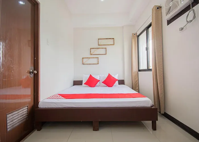 Cornerstone Manor Hotel Talamban Viejo